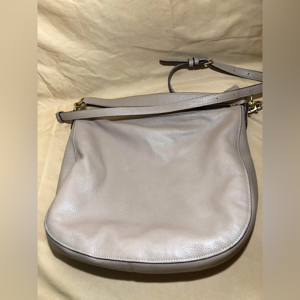 Coach Turnlock Leather Hobo Bag Black In Cream - Picture 3 of 11